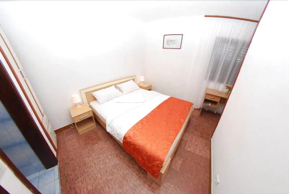 Guest House Elena
