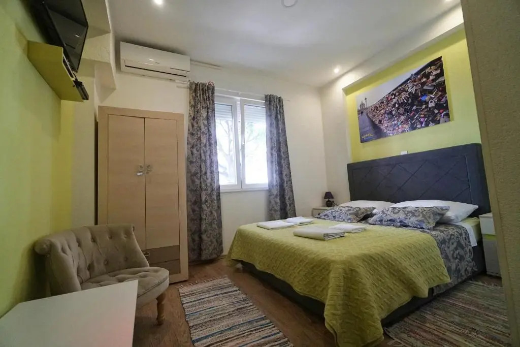 Oasis hostel