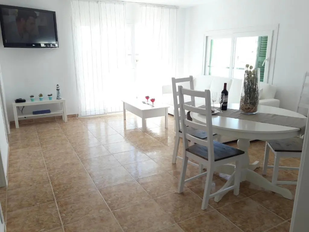 Wonderful, 100 meters from the beach.