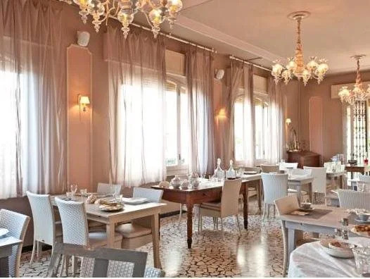 Hotel Stresa
