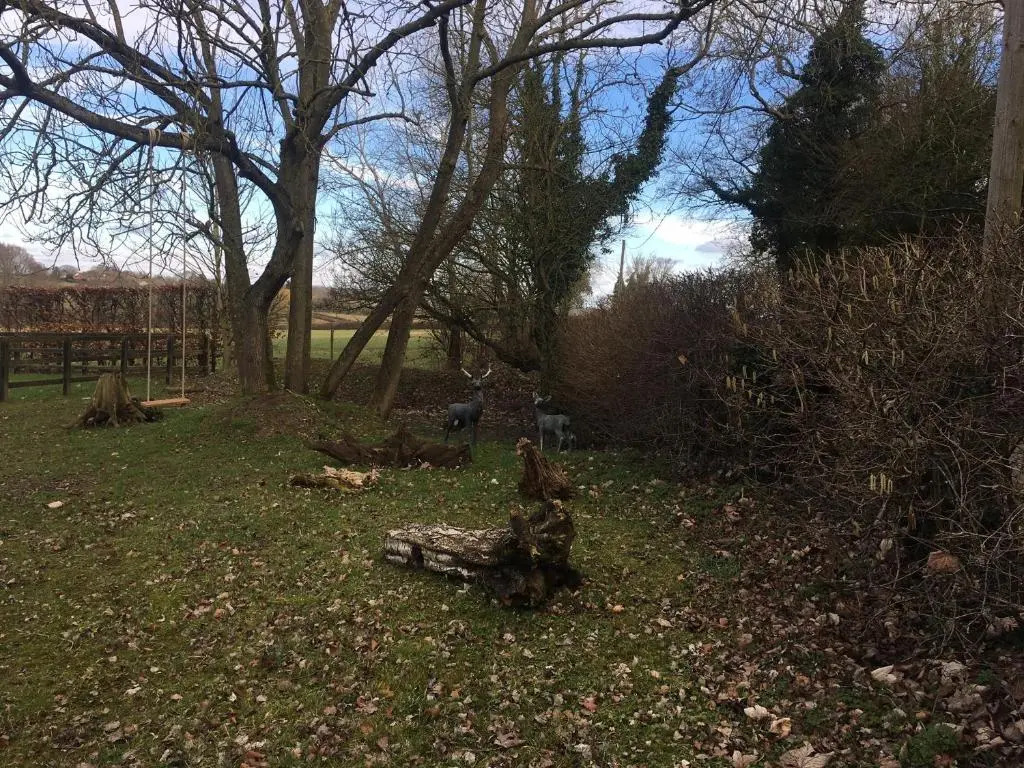 Suffolk Retreats for up to 24 Guests With hot tub