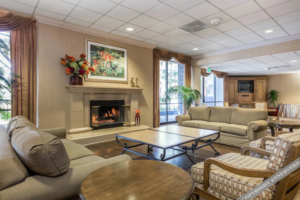 Toluca Hills Apartments By Avalon