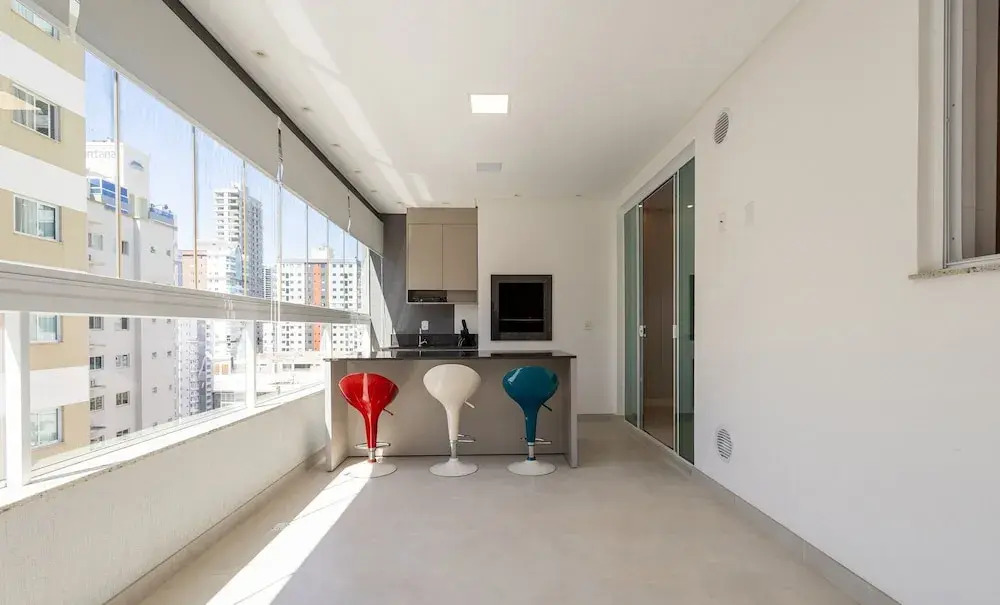 Apt w/ Gourmet Balcony 450m From Beach Reb0802