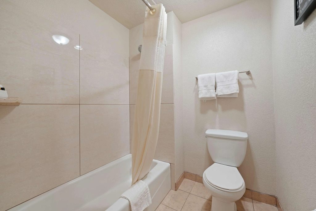 Best Western Plus Executive Inn & Suites