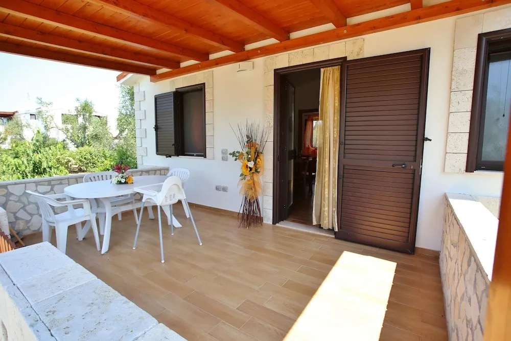 House With 2 Bedrooms in Vieste, With Pool Access, Furnished Terrace a