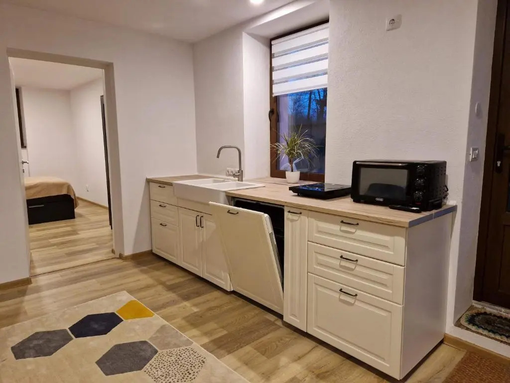 GIRO Guest House