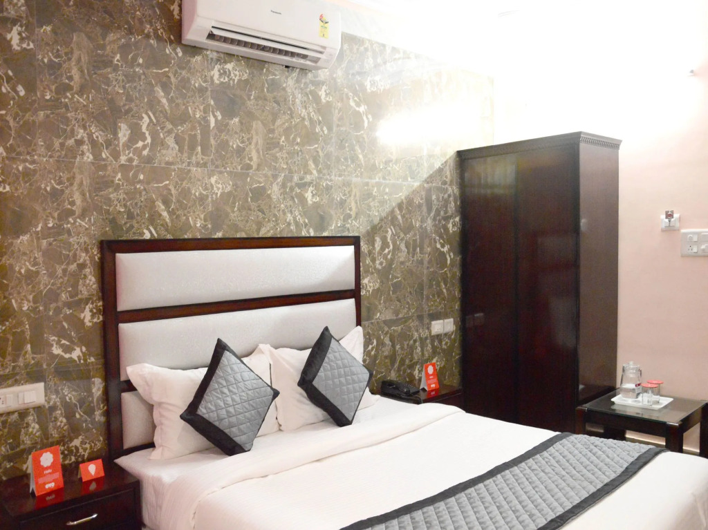 Hotel Akshay