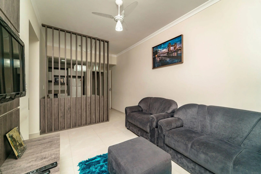 Apartamento 2 Dormitórios Com Churrasqueira