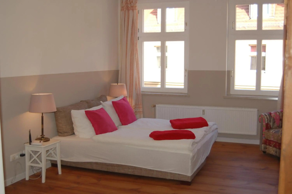 LoggiaHaus Schloß- und Seeblick Apartment "Anton" Jun-Aug Aufenthalt mind 7 ÜN