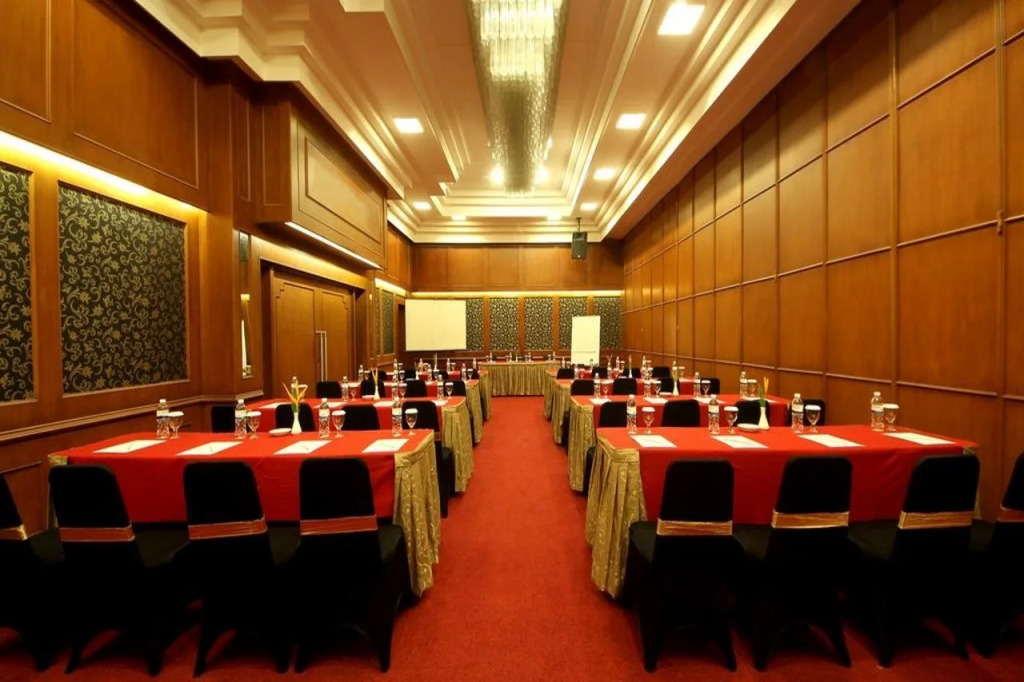 Bentani Hotel & Residence