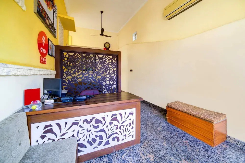 OYO 14537 Hotel Amer Haveli
