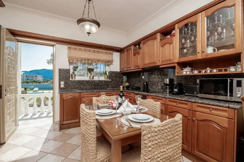 La Casa Di Nina - Villa with Private Pool, by ZanteWize