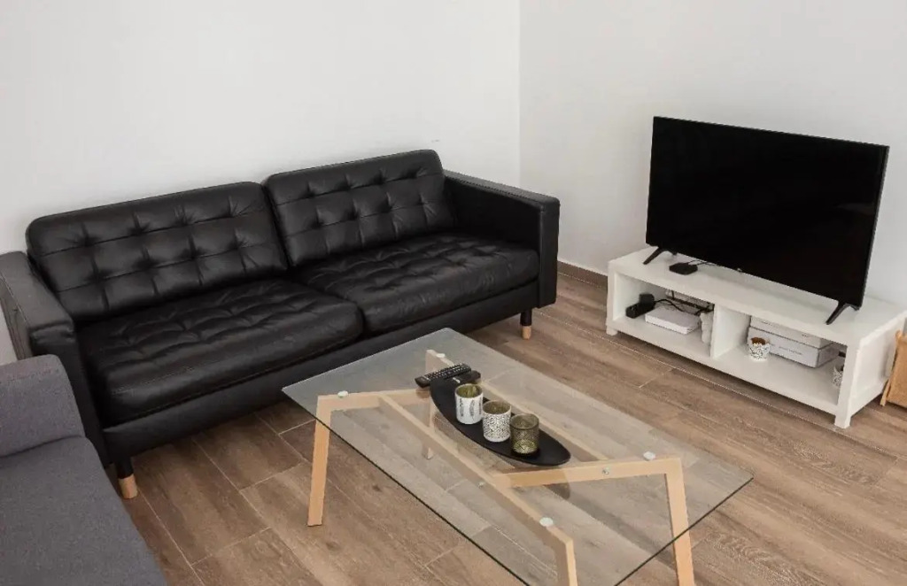 Stylish spacious apartment in Palaio Faliro (C1)