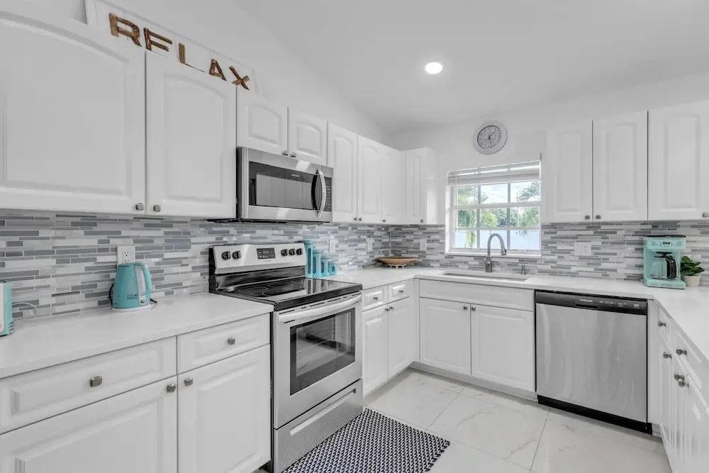 Gorgeous Lake Worth Beach House 4 Bedroom Home by RedAwning