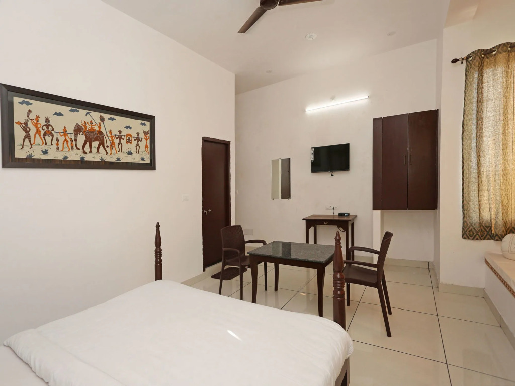 Gulmohar guest house