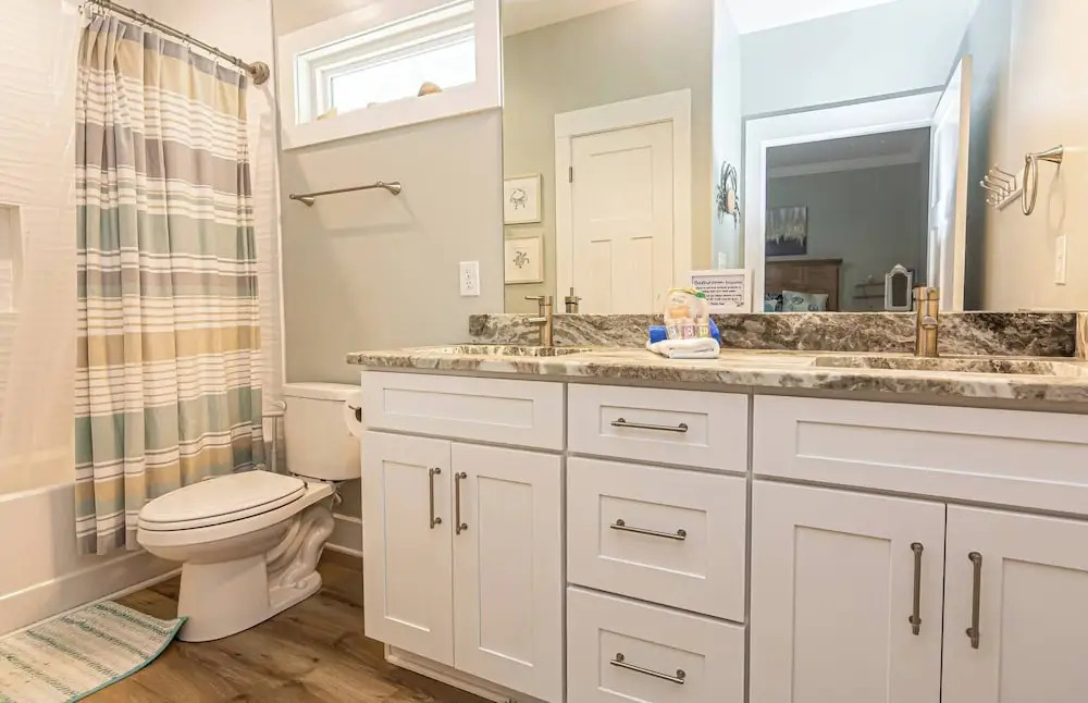 Spacious Gulf Shores Beach House With Ocean Views and Private Entrance