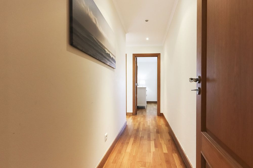 Bellevue Apartment by Homing