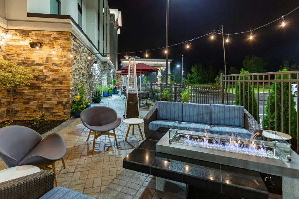 Hampton Inn Madison, OH