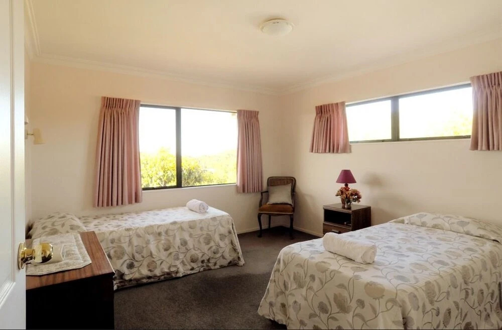 Crestwood Bed and Breakfast