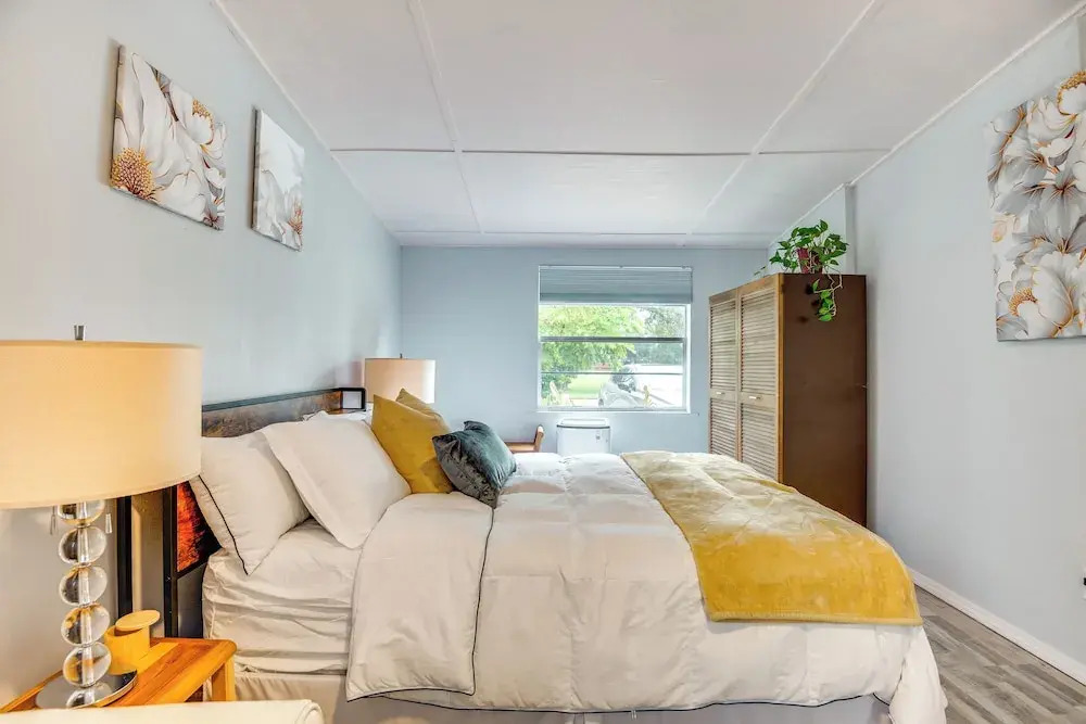 Apt 1 Mi to Riverfront in Titusville w/ Patio