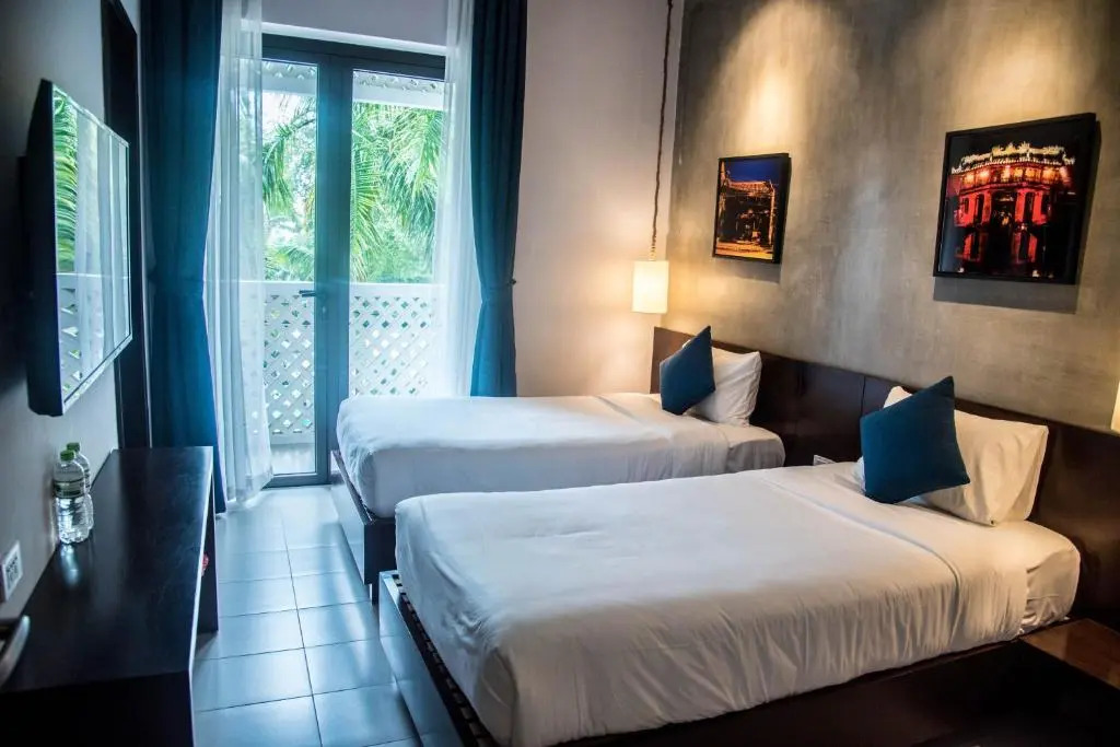 Mad Monkey Hoi An