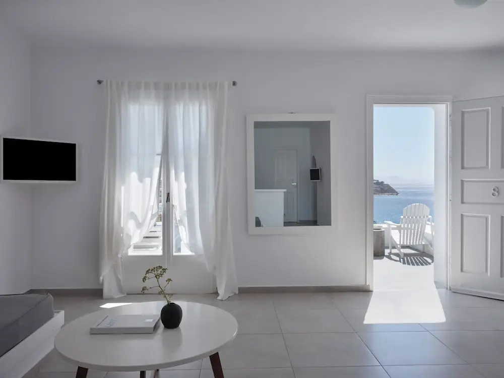 Vamos Mykonos