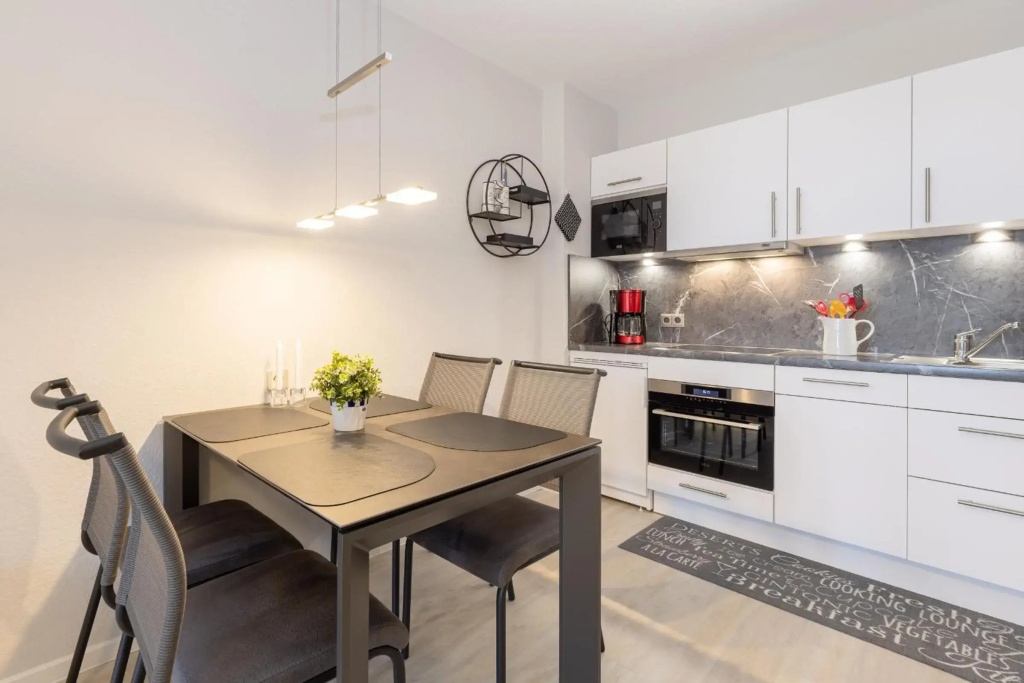 Ferienwohnung Wellenrauschen mit Terrasse im Kaiserhof 4
