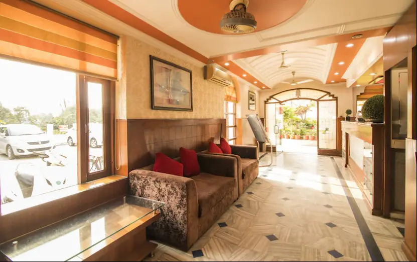 WOW STAYZ2 Hotel Jahanvi Dale