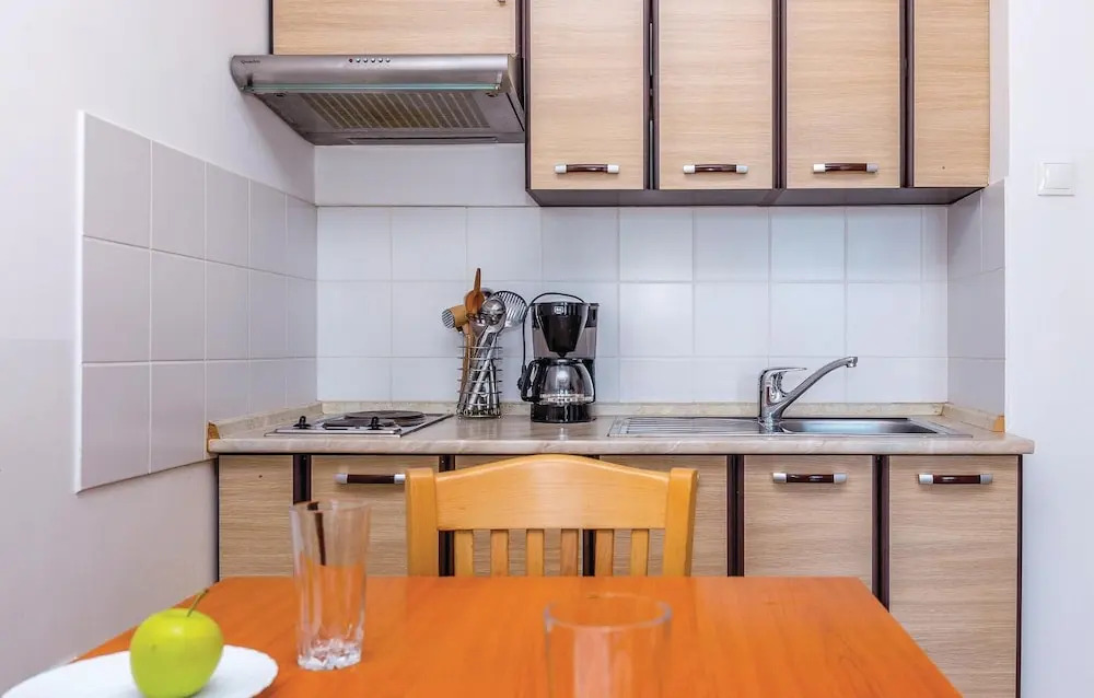 Beautiful Home in Dramalj With Wifi and 2 Bedrooms