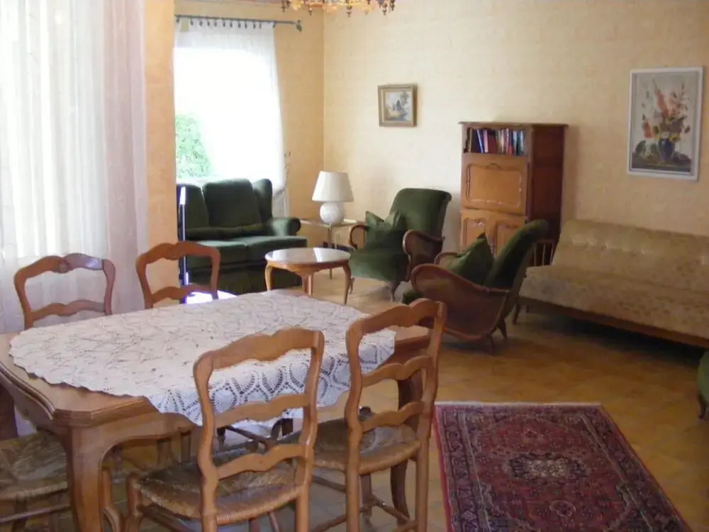 Hugo Comfortable Holiday Residence