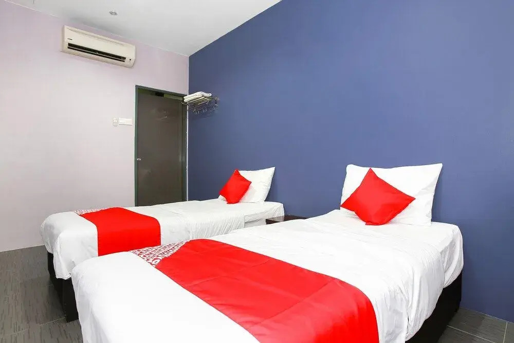 OYO 89332 DE Hotel