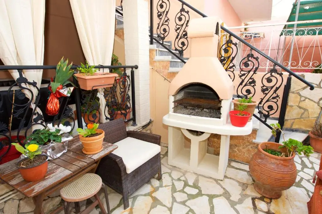 Villa Makrades 2
