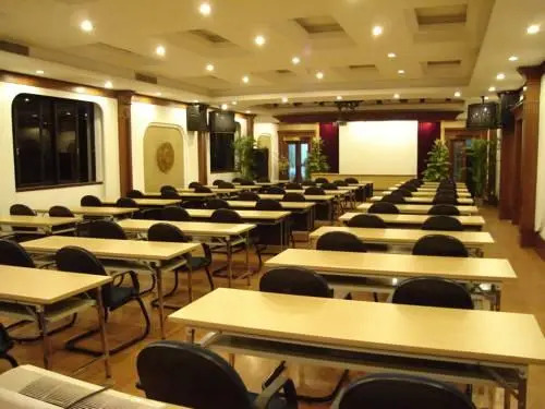 a8 Bai Yun Hotel