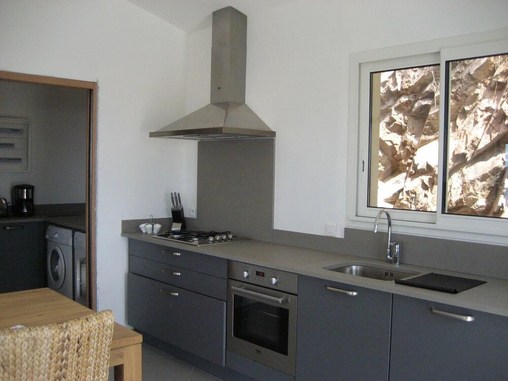 Villa with 5 Bedrooms in Sainte-Lucie de Porto-Vecchio, Zonza, with Private Pool, Enclosed Garden And Wifi - 150 M From the Beach