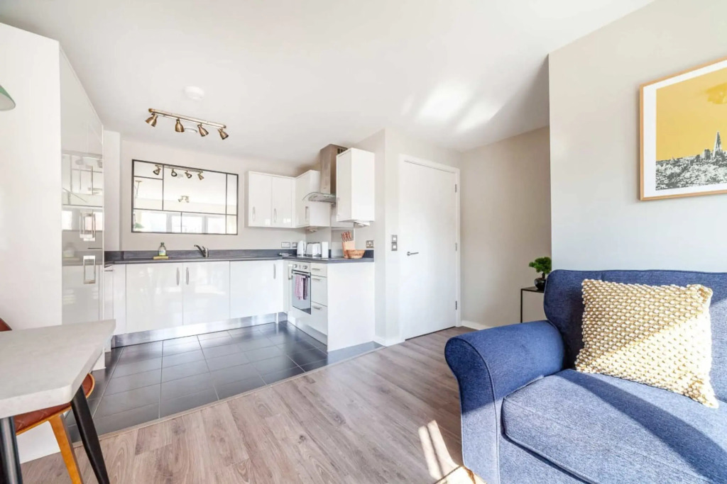 Cosy East London Retreat