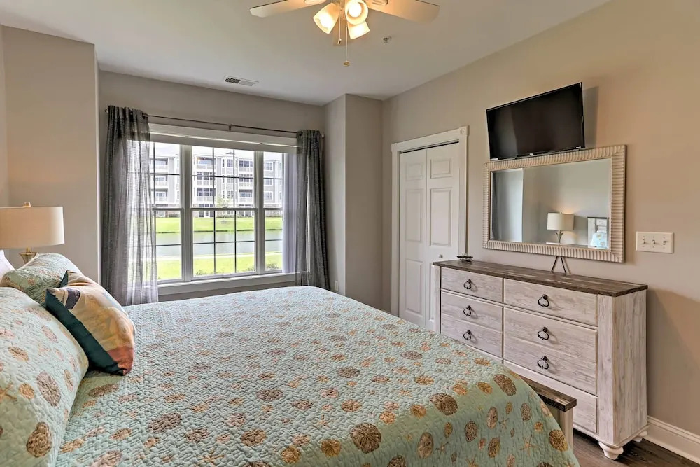 Myrtle Beach Resort Condo Near Golf & Ocean!
