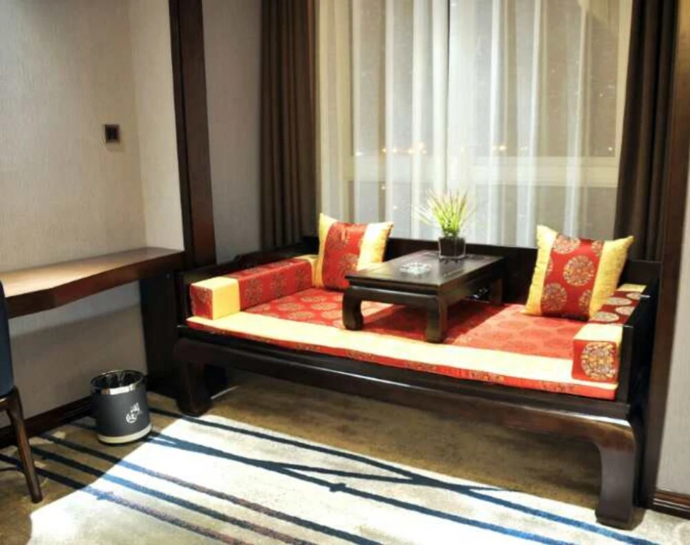 Lanpu Hotel