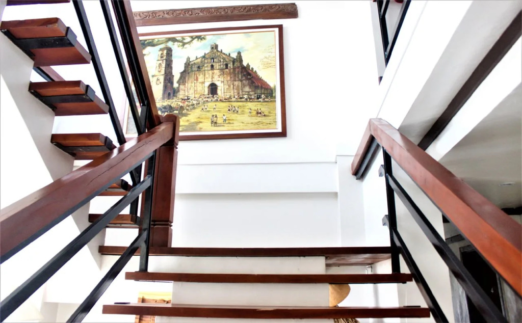 Veranda Suites and Restaurant