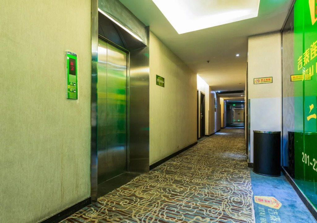 Jitai Hotel (Peoples Square Branch)