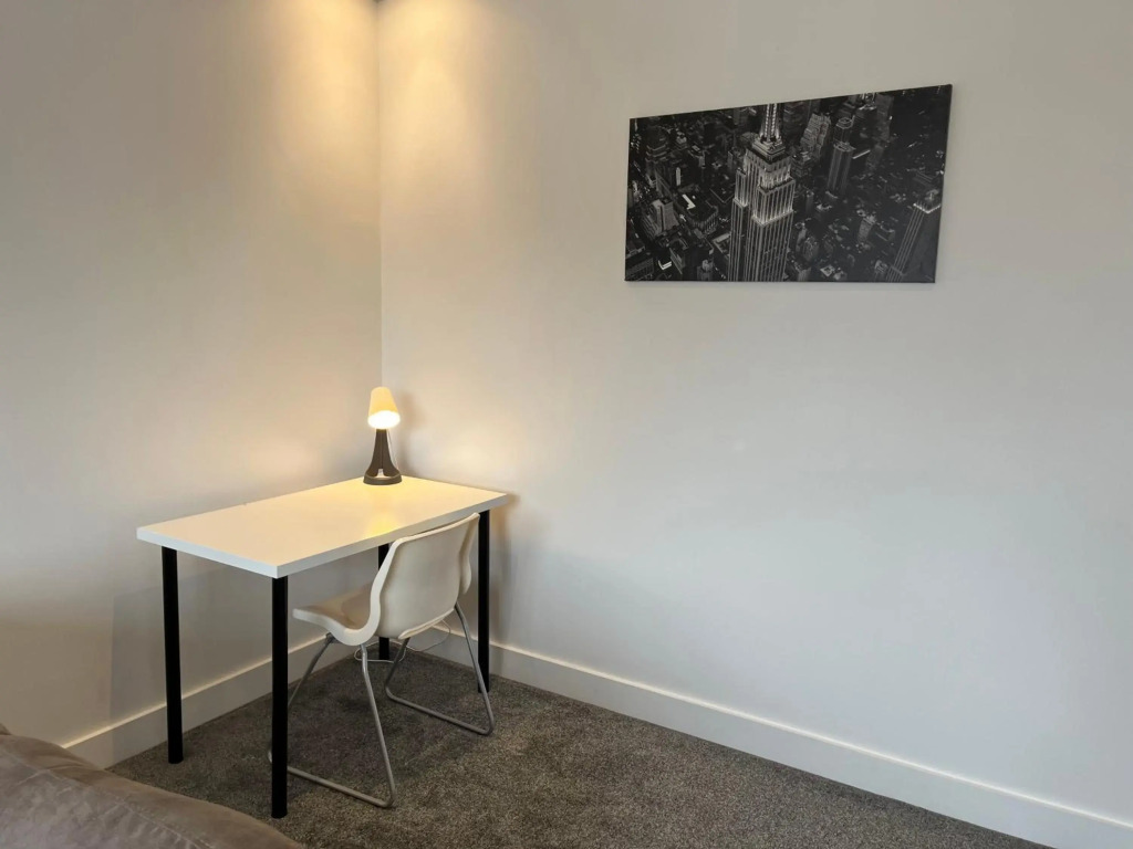 Modern Serviced Apartment - Near City Centre