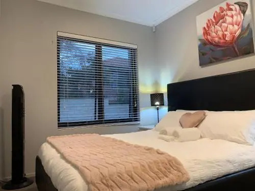 Vip Stays - Modern Watson Place