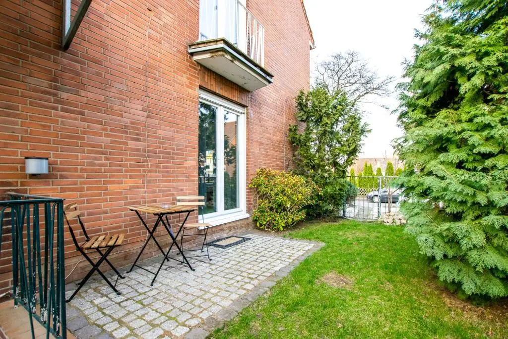 Tolstov Apartments - 1-4 Room Apartments - 20 min DUS Airport & MESSE DUS