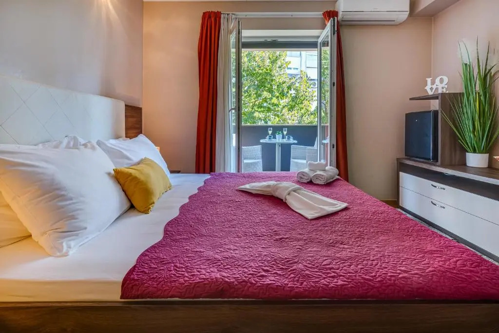 Hotel Sky