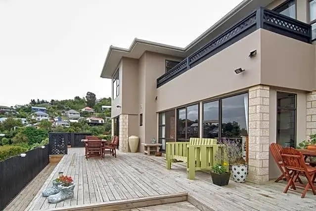 Harbour Lodge