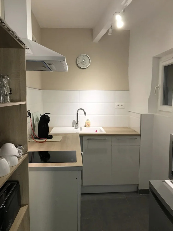 Bel appartement 2 chambres au calme centre Arenes