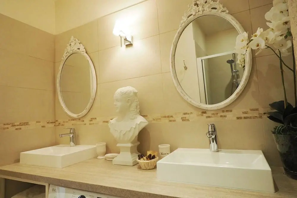 St Germain ChicSuites