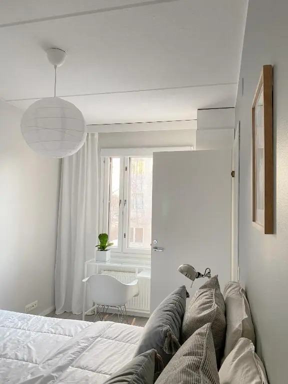 Modern one bedroom Apartment with Sauna near Airport