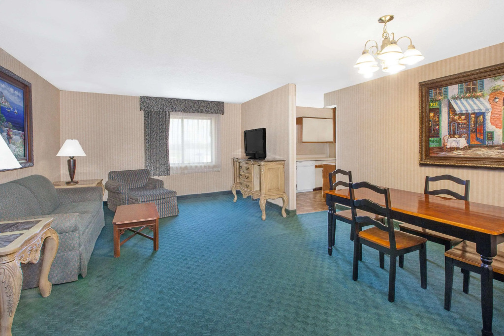 Red Roof Inn Flint