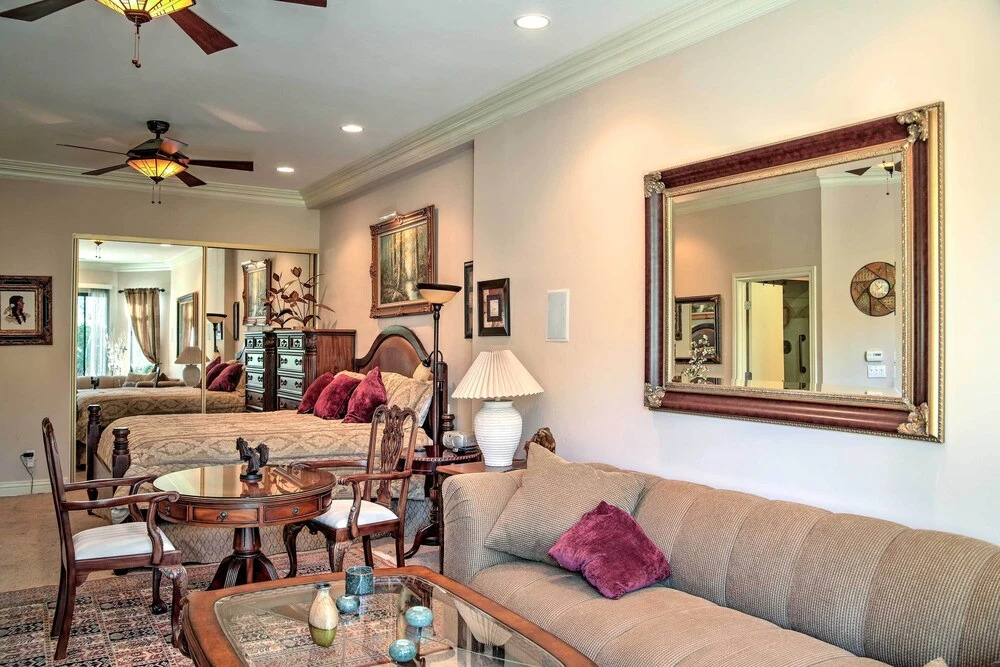 Palm Springs Golf Course Home: Private Pool & Spa!