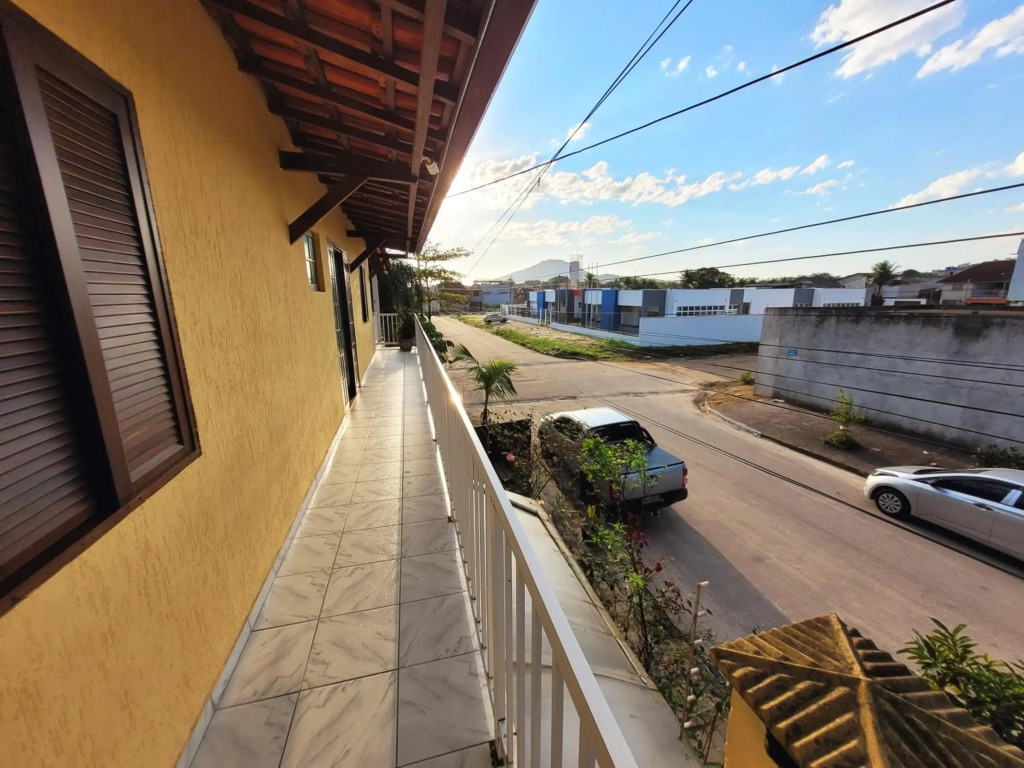 CASA AMARELA UBATUBA ii